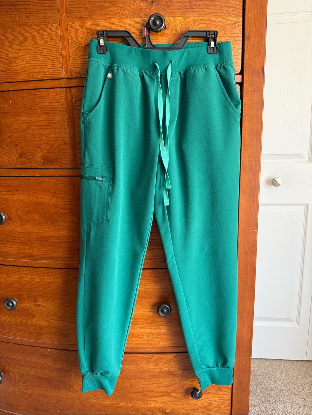 FIGS Zamora Jogger Scrub Pants Hunter Green SM Women’s Regular